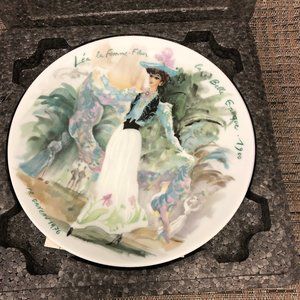 1900 Ganeau's Women of the Century Porcelian COA